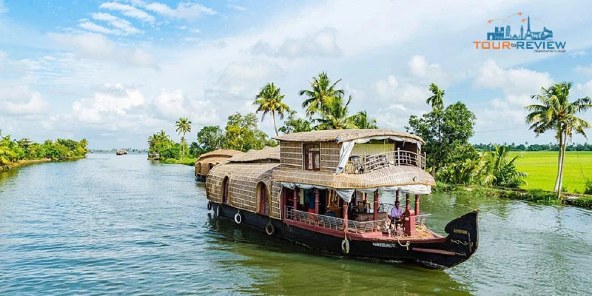 Discovering the Perfect Time: When to Visit Alleppey for an Enchanting Experience